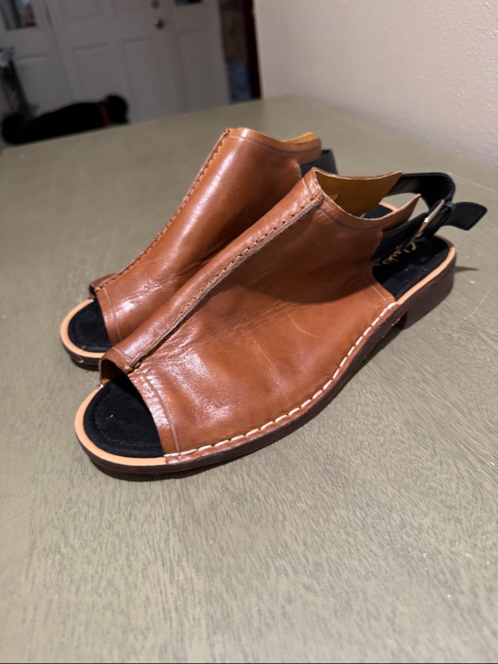 Clarks Brown Open-Toe Leather Slingback Sandals